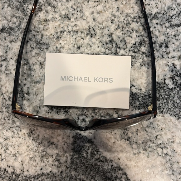 Michael Kors MK2059 Kate Sunglasses Brown Gradient Lenses Women’s Case Authentic - Picture 2 of 8
